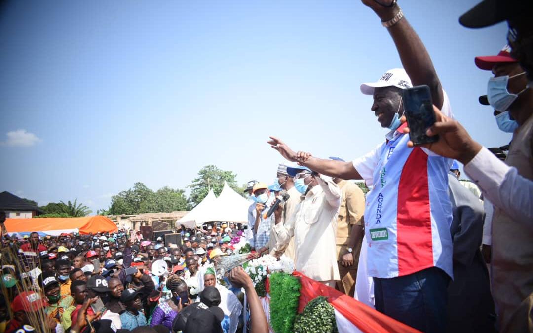 Edo Election: Ize-Iyamu promises women empowerment with microcredit schemes as APC campaign train hits Etsako West, Central